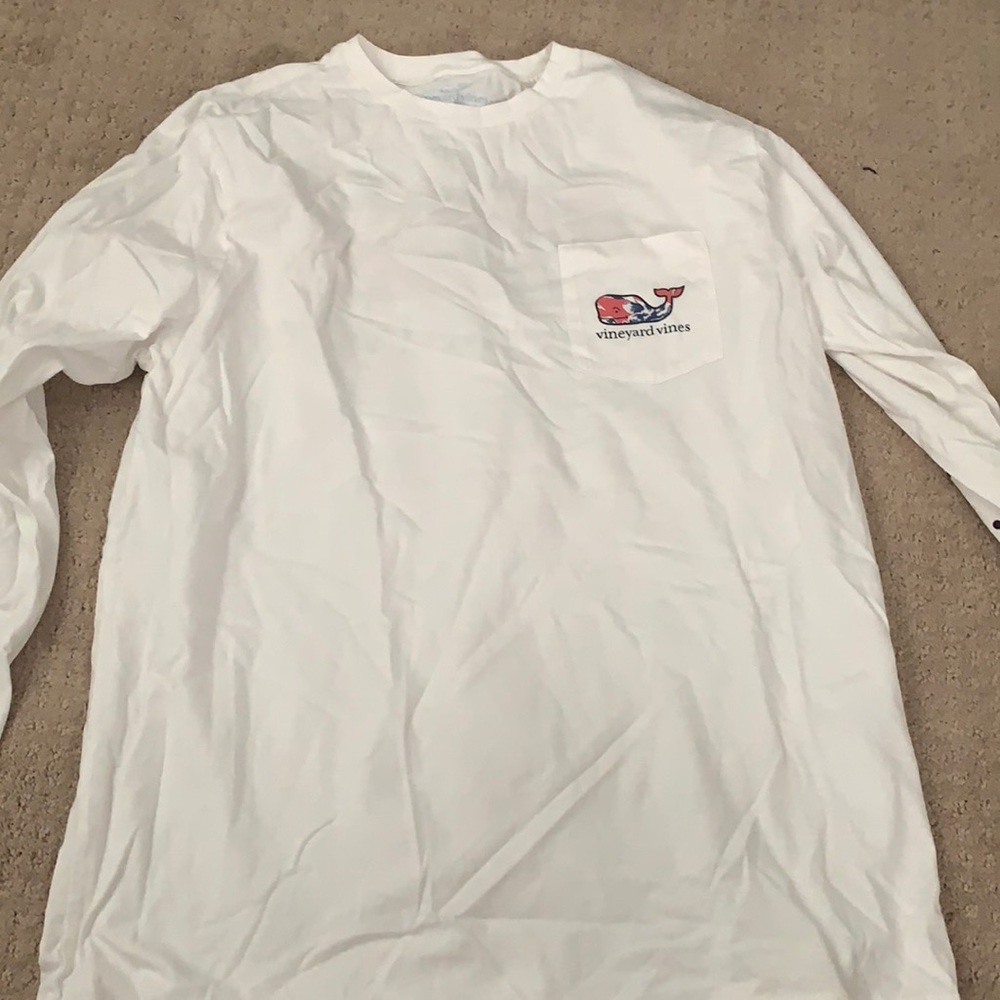 Vineyard vines long sleeve shirt
